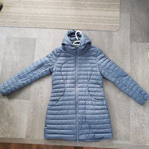 Lululemon Pack it Down puffer coat